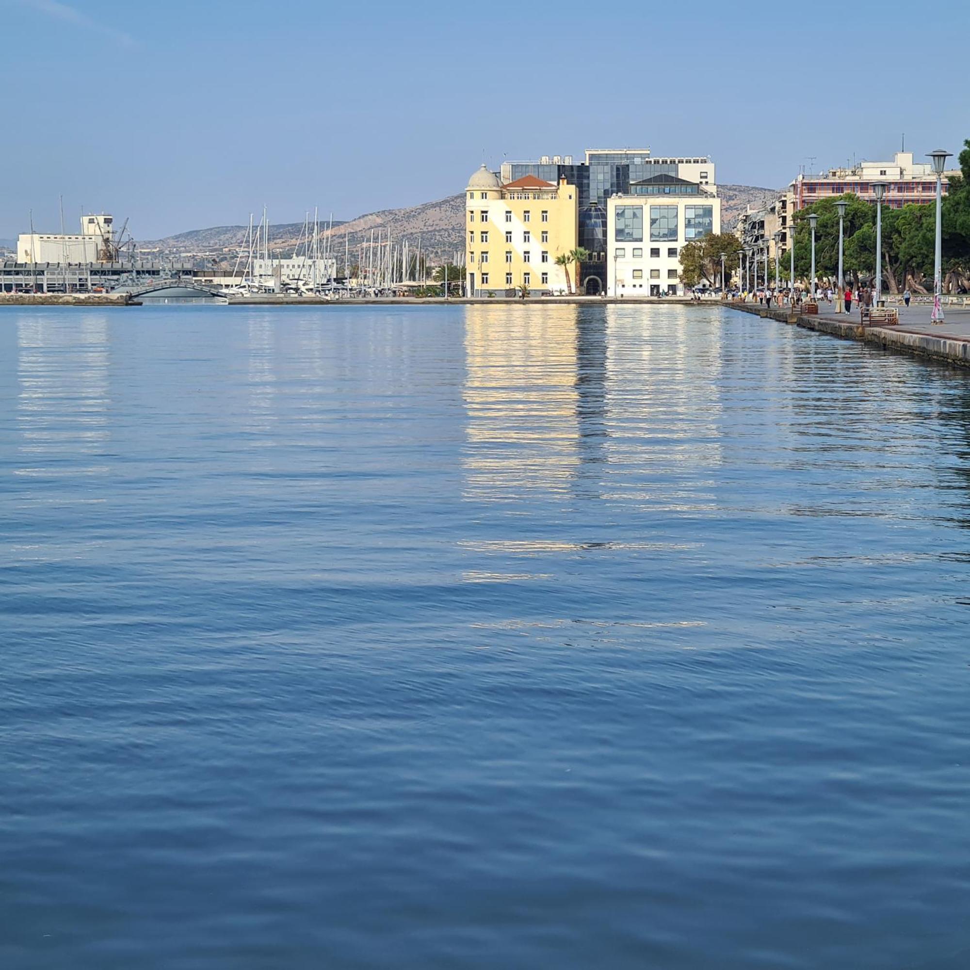 Fay'S Luxury Loft Apartment Volos Bagian luar foto